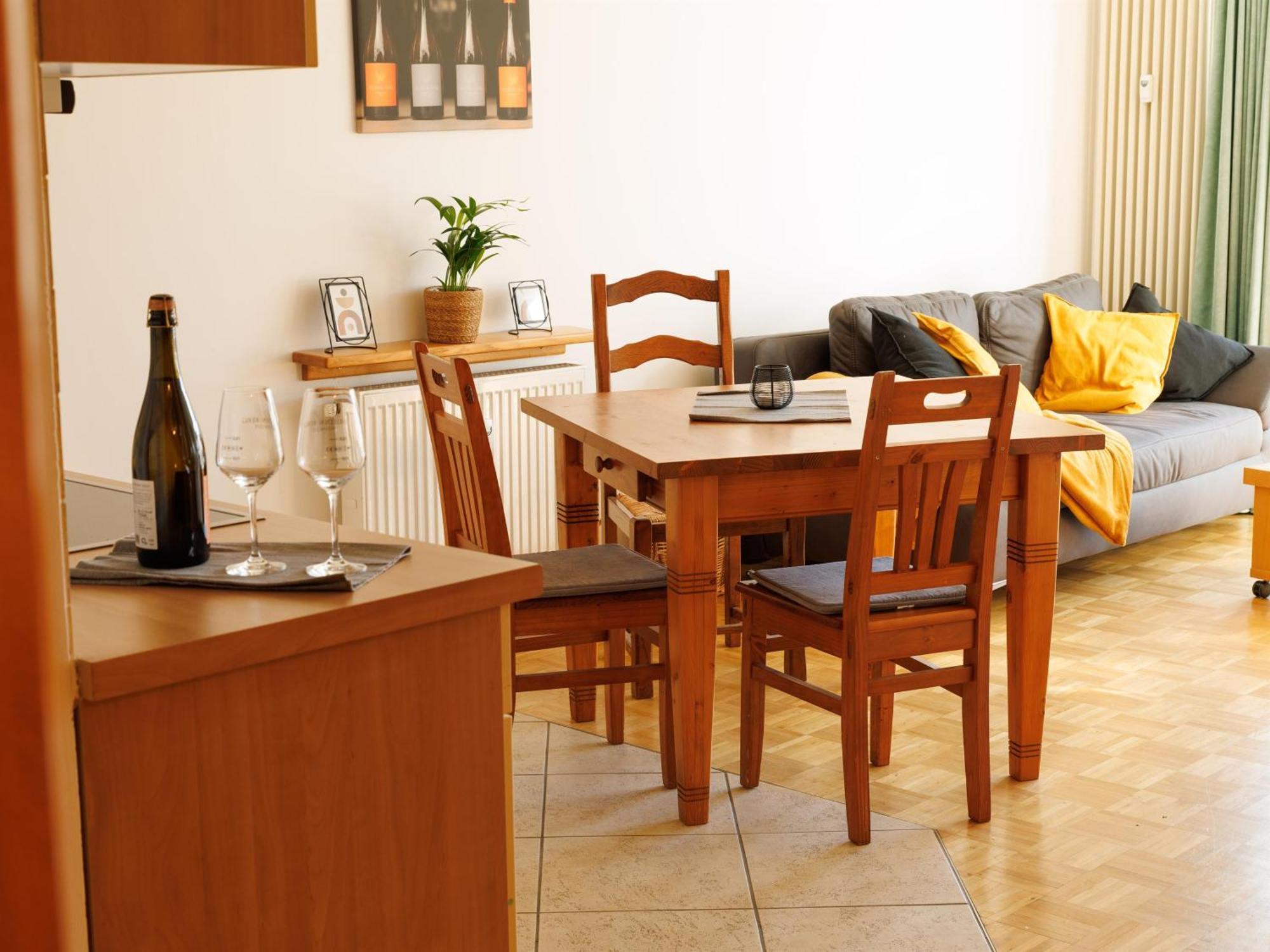 Appartements Im Weingut Frieden-Berg Nittel Bagian luar foto